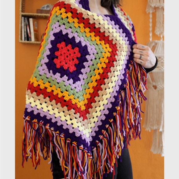 Vintage 60's - 70's rainbow hand crochet afghan fringe shawl wrap1970 hippie